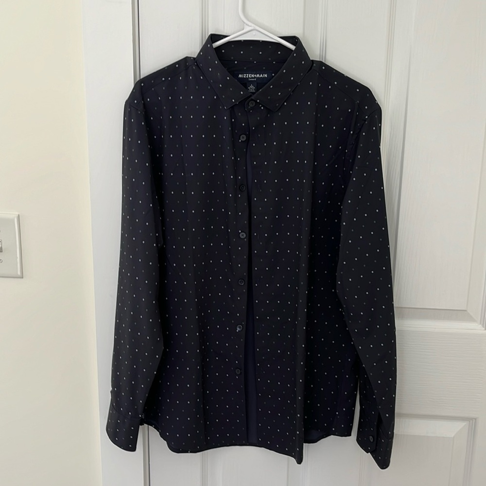 Mizzen + Main Leeward No Tuck Trim Shirt Size Men’s Large